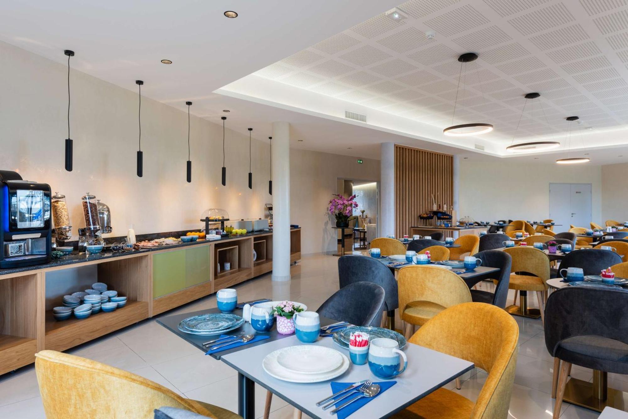 Brit Hotel Privilege Paris 호스니-쑤-부와 외부 사진